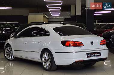 Купе Volkswagen CC / Passat CC 2012 в 