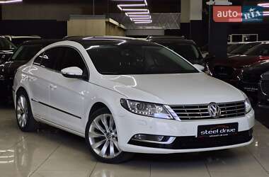 Купе Volkswagen CC / Passat CC 2012 в Николаеве