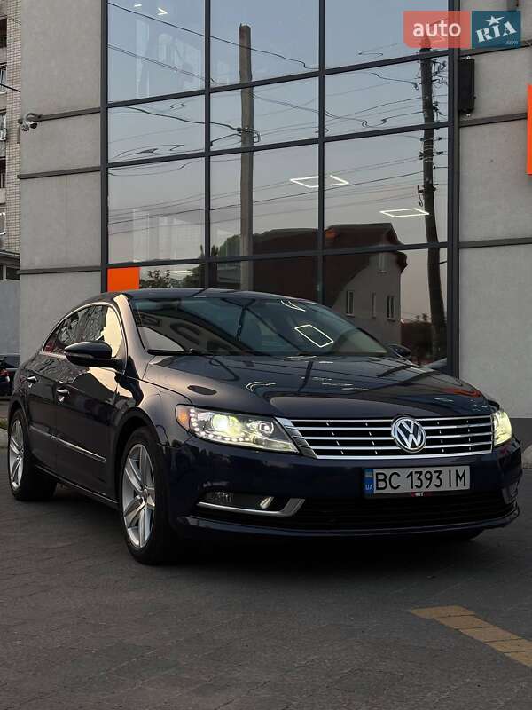 Купе Volkswagen CC / Passat CC 2014 в 
