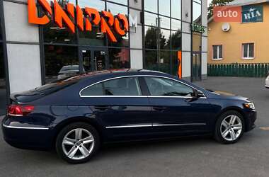 Купе Volkswagen CC / Passat CC 2014 в 