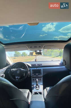 Купе Volkswagen CC / Passat CC 2012 в 