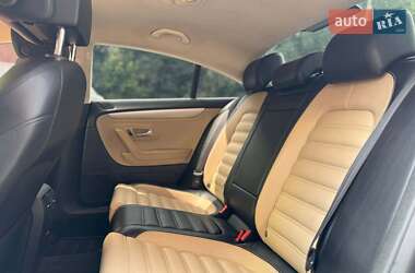 Купе Volkswagen CC / Passat CC 2013 в 