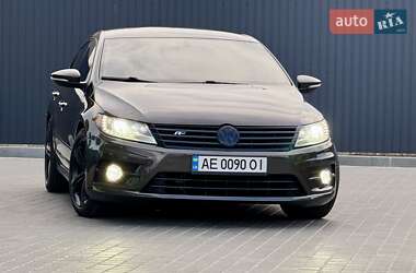 Купе Volkswagen CC / Passat CC 2013 в 