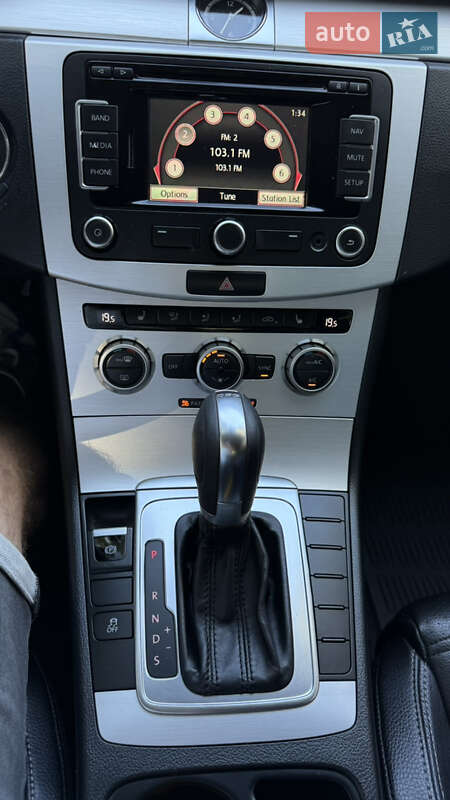 Купе Volkswagen CC / Passat CC 2012 в Боярке