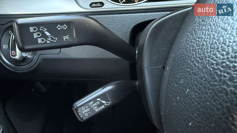 Купе Volkswagen CC / Passat CC 2012 в Боярке