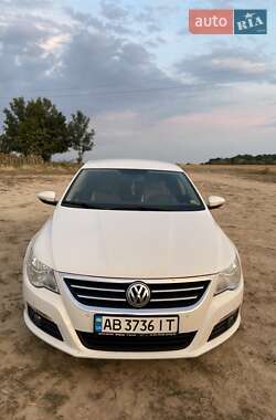 Купе Volkswagen CC / Passat CC 2009 в 