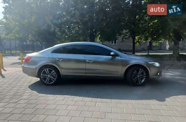 Купе Volkswagen CC / Passat CC 2009 в 