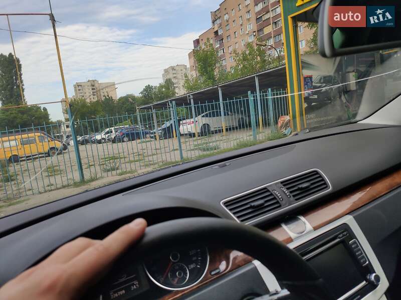 Купе Volkswagen CC / Passat CC 2011 в Харькове фото 12 Купе Volkswagen CC / Passat CC 2011 в Харькове
