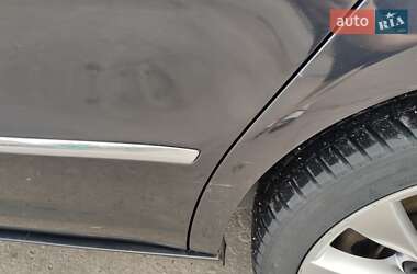 Купе Volkswagen CC / Passat CC 2011 в 