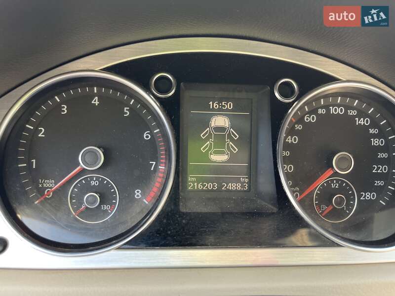 Купе Volkswagen CC / Passat CC 2008 в Охтирці