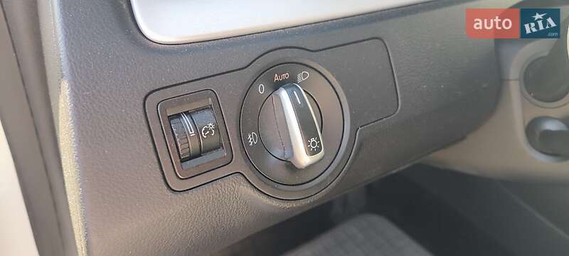 Купе Volkswagen CC / Passat CC 2012 в Києві