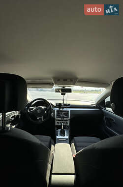 Купе Volkswagen CC / Passat CC 2012 в 