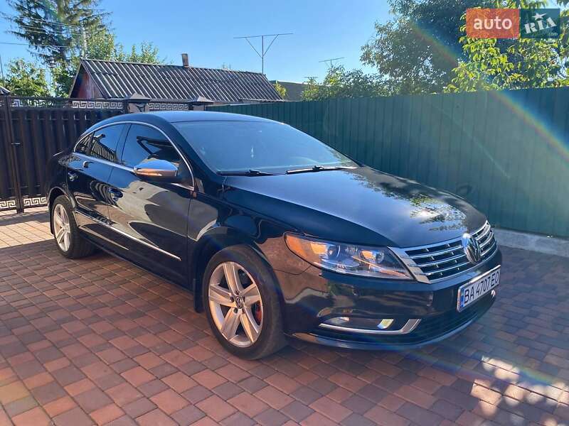 Купе Volkswagen CC / Passat CC 2012 в Помошной