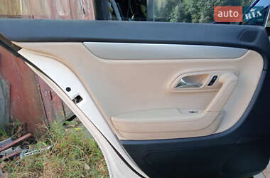 Купе Volkswagen CC / Passat CC 2012 в 