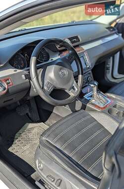 Купе Volkswagen CC / Passat CC 2010 в 