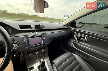 Купе Volkswagen CC / Passat CC 2011 в 