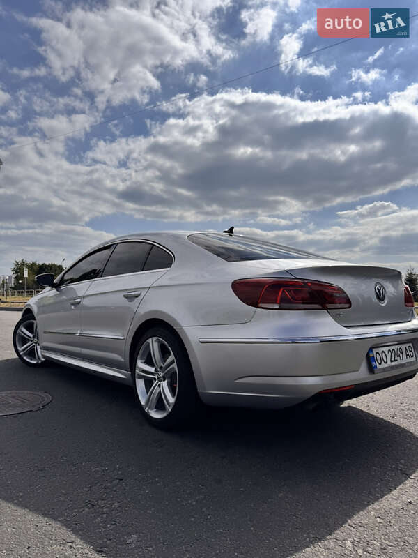 Купе Volkswagen CC / Passat CC 2014 в Киеве