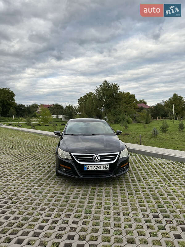 Купе Volkswagen CC / Passat CC 2009 в 