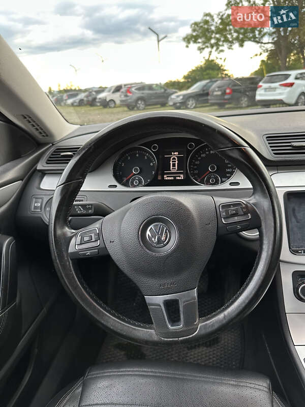 Купе Volkswagen CC / Passat CC 2009 в Коломые