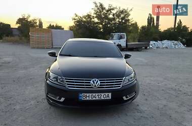 Купе Volkswagen CC / Passat CC 2012 в 