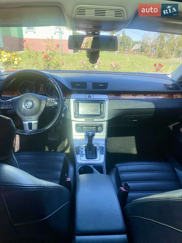 Купе Volkswagen CC / Passat CC 2010 в Бершади