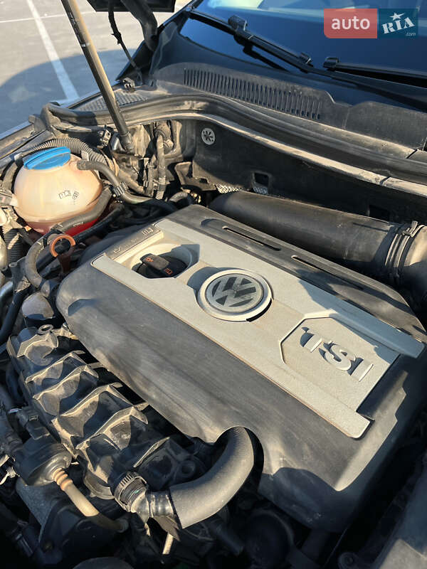 Купе Volkswagen CC / Passat CC 2013 в Львове фото 13 Купе Volkswagen CC / Passat CC 2013 в Львове