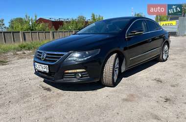 Купе Volkswagen CC / Passat CC 2011 в Киеве