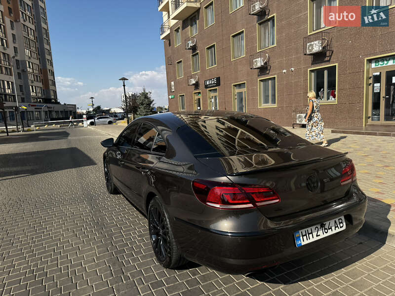 Купе Volkswagen CC / Passat CC 2012 в Одессе