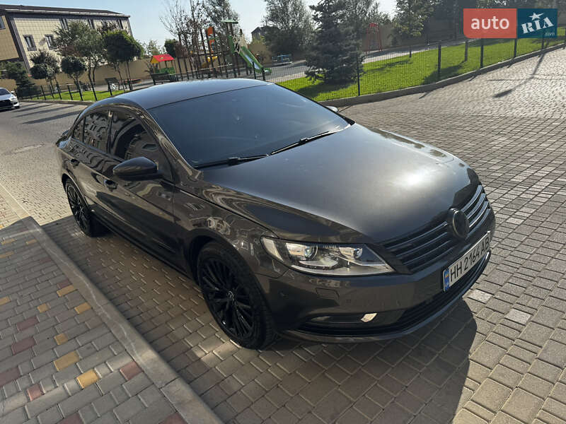 Купе Volkswagen CC / Passat CC 2012 в Одессе