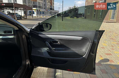 Купе Volkswagen CC / Passat CC 2012 в 