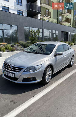Купе Volkswagen CC / Passat CC 2009 в Львове