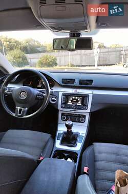Купе Volkswagen CC / Passat CC 2008 в 