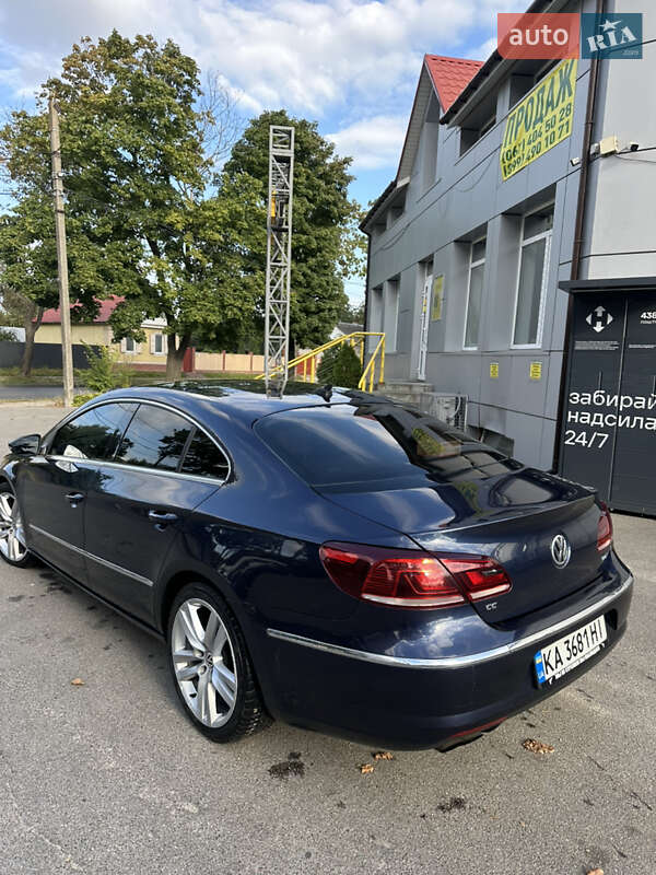 Купе Volkswagen CC / Passat CC 2012 в Чернигове