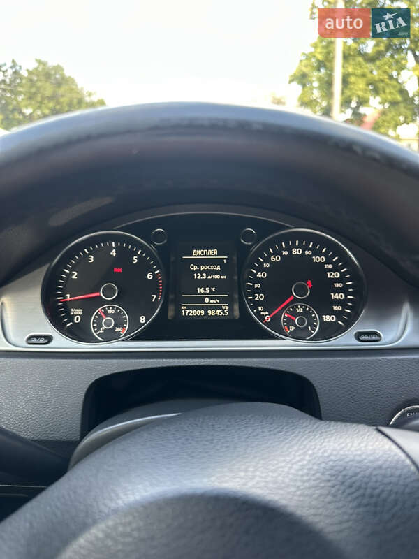 Купе Volkswagen CC / Passat CC 2012 в Чернигове