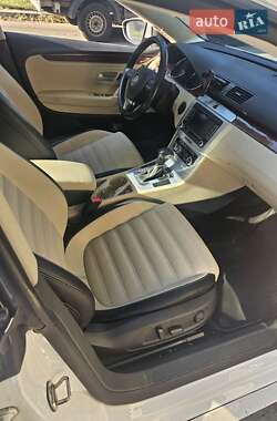 Купе Volkswagen CC / Passat CC 2010 в 