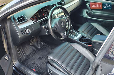 Купе Volkswagen CC / Passat CC 2012 в 