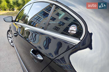 Купе Volkswagen CC / Passat CC 2012 в 