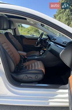 Купе Volkswagen CC / Passat CC 2013 в 