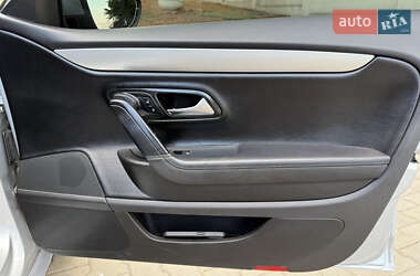 Купе Volkswagen CC / Passat CC 2011 в 