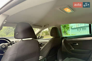 Купе Volkswagen CC / Passat CC 2009 в 