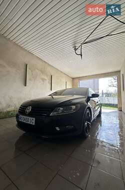 Купе Volkswagen CC / Passat CC 2012 в 