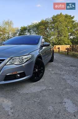 Купе Volkswagen CC / Passat CC 2010 в 