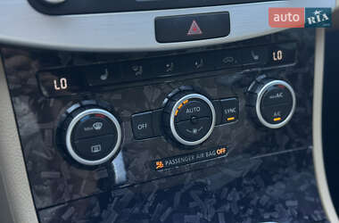 Купе Volkswagen CC / Passat CC 2013 в 
