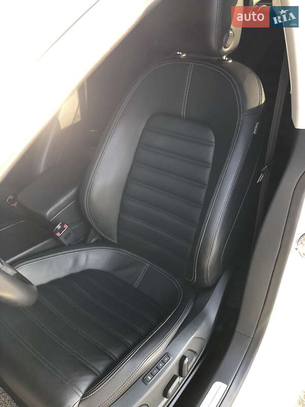 Купе Volkswagen CC / Passat CC 2014 в Білгороді-Дністровському