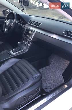 Купе Volkswagen CC / Passat CC 2014 в 