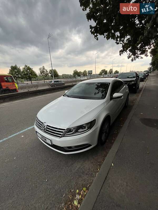 Купе Volkswagen CC / Passat CC 2012 в Києві фото 20 Купе Volkswagen CC / Passat CC 2012 в Києві