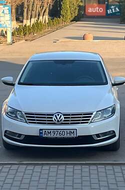 Купе Volkswagen CC / Passat CC 2012 в Киеве