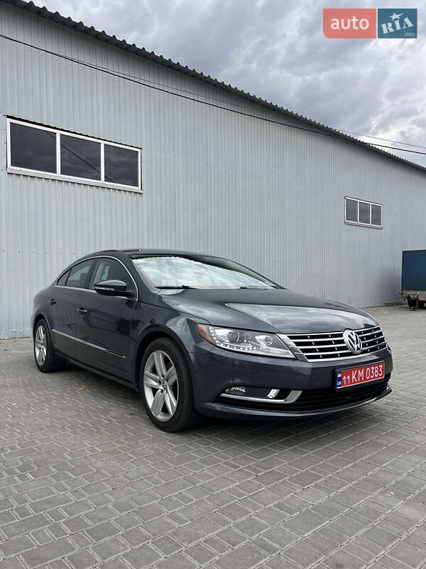 Купе Volkswagen CC / Passat CC 2014 в 