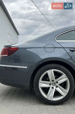 Купе Volkswagen CC / Passat CC 2014 в 