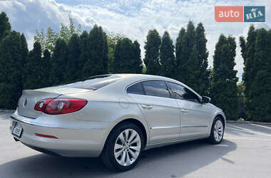 Купе Volkswagen CC / Passat CC 2010 в 